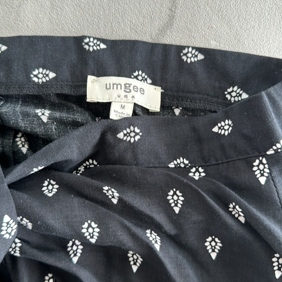 NWOT skirt - Picture 2 of 2
